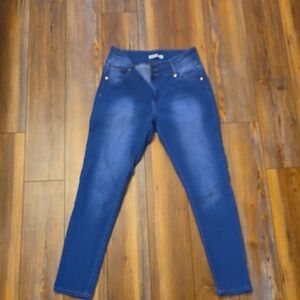 Stylish Blue Women's Jeans